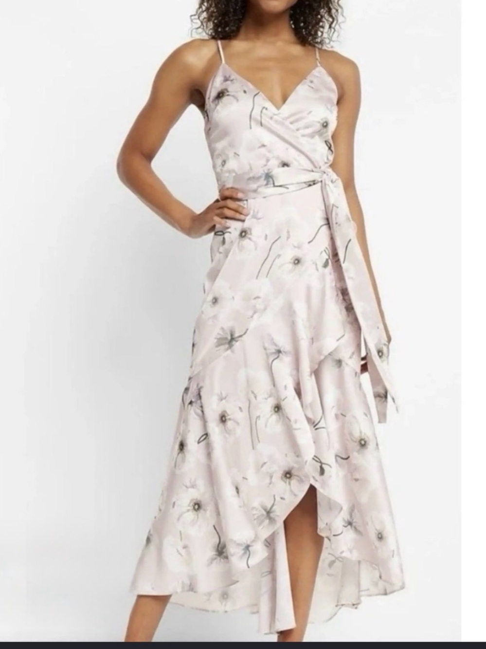 NEW✨NEW✨ Express Pale Pink Floral Spaghetti-Strap High-Low Dress size Small